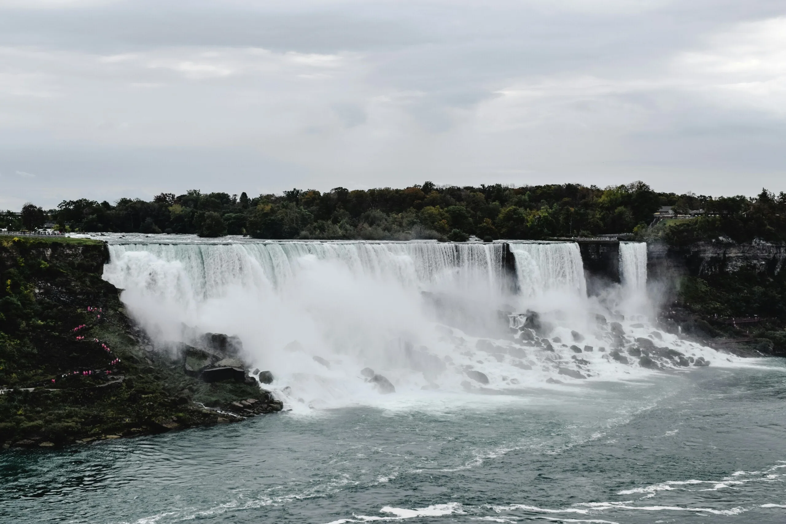 Niagara Falls Visitor Records