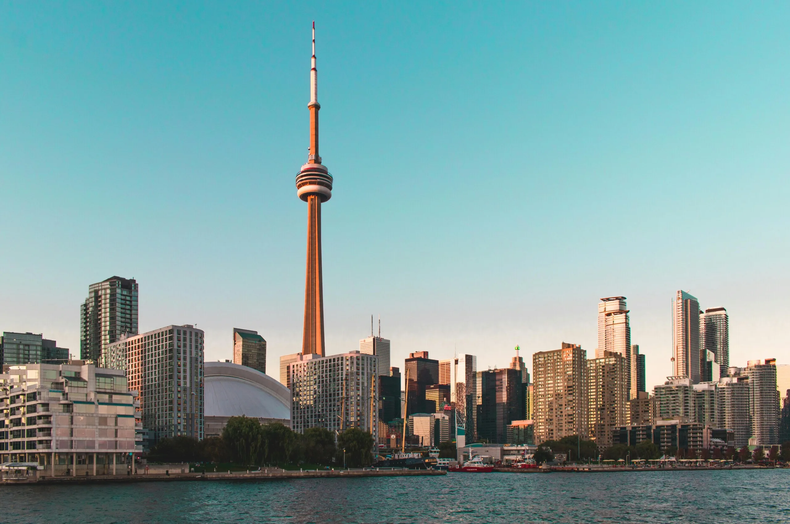 Toronto – Skyline Work Permits