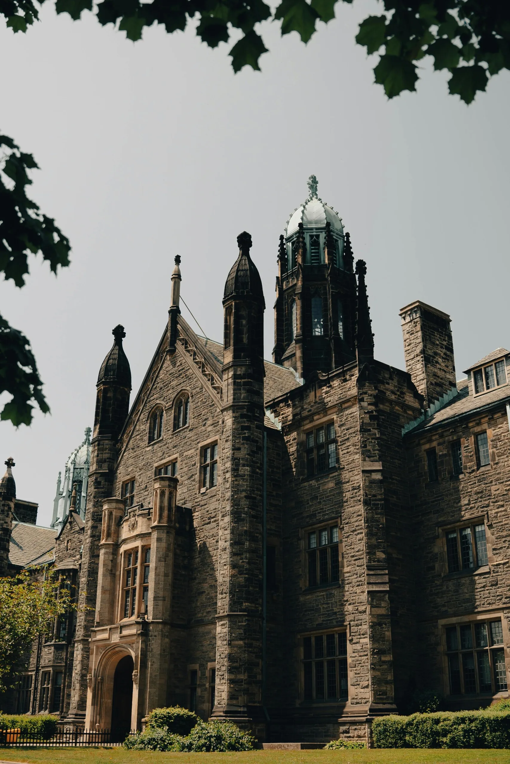 work off-campus without a work permit in Canada 2025