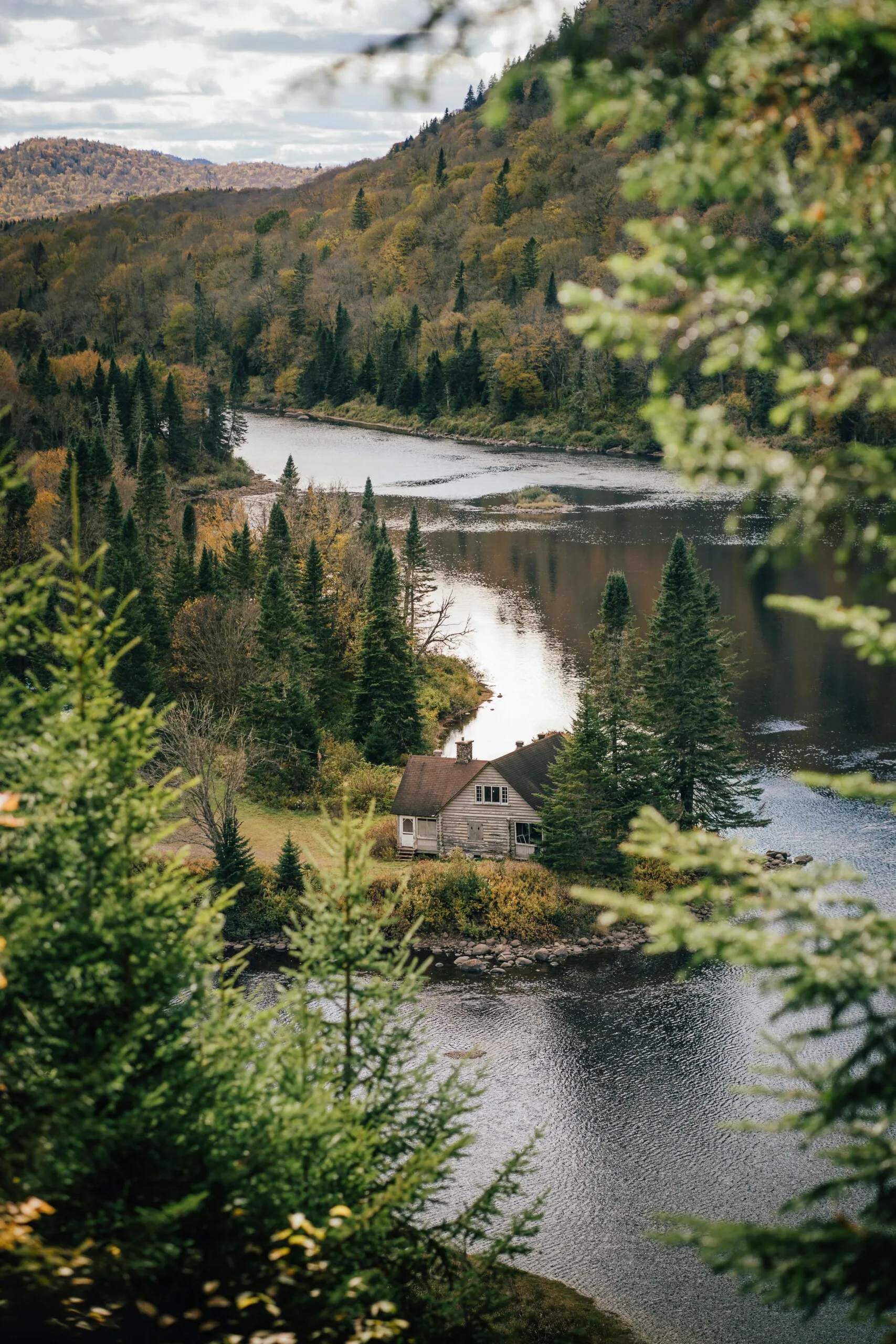 Quebec Immigration: Your Path To Permanent Residence Through The Quebec Skilled Worker Route