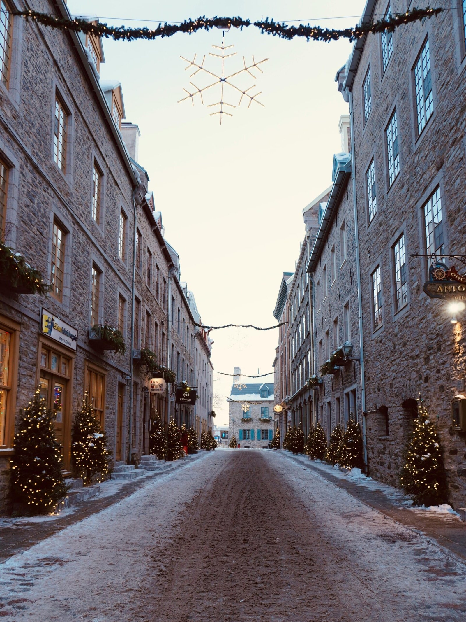 Inland vs Outland Spousal Sponsorship: Choosing the Right Strategy in 2026